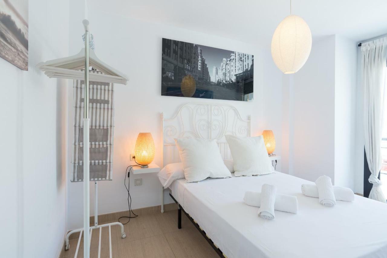 Ma2A-Perfect Apartment For Couples Or Groups Up To 5 Guests มาลากา ภายนอก รูปภาพ