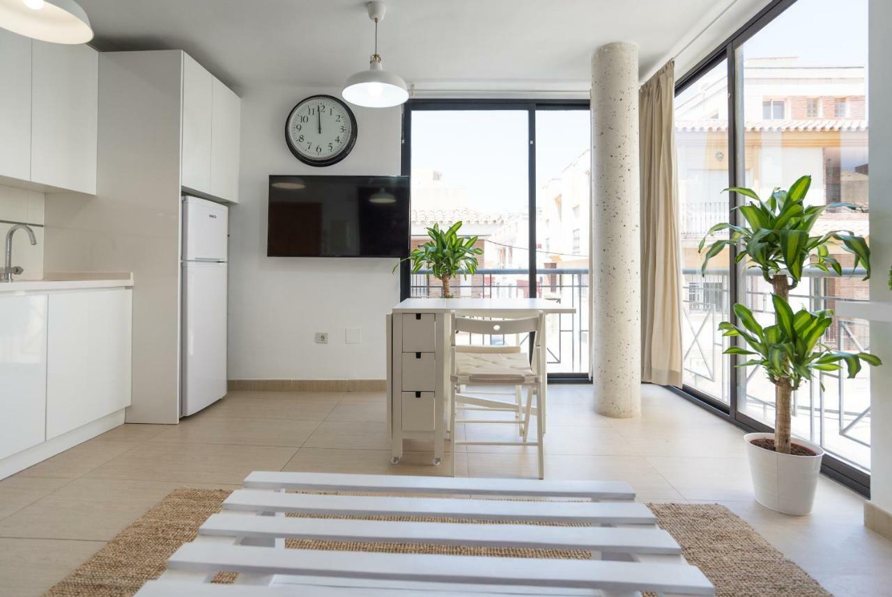 Ma2A-Perfect Apartment For Couples Or Groups Up To 5 Guests มาลากา ภายนอก รูปภาพ